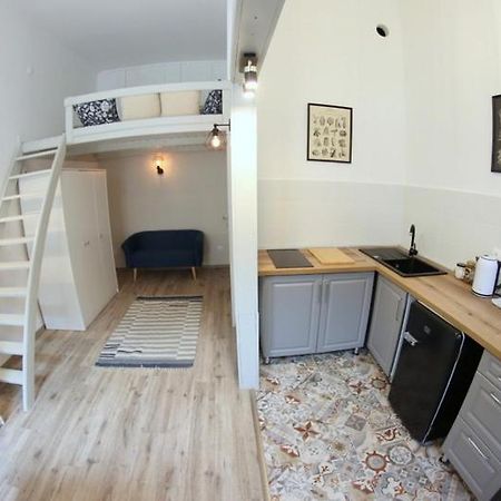 Cosy Nest Apartment บูดาเปสต์ ภายนอก รูปภาพ
